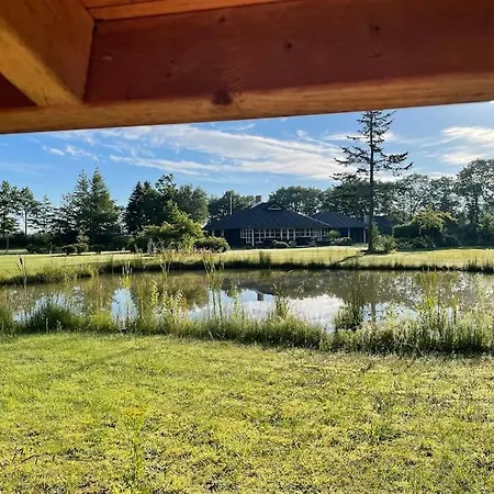 Aneks I Rolige Omgivelser-adgang Til Pool Og Sauna