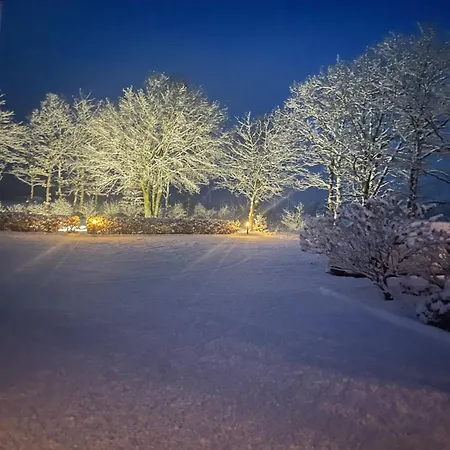 Aneks I Rolige Omgivelser-adgang Til Pool Og Sauna 別荘