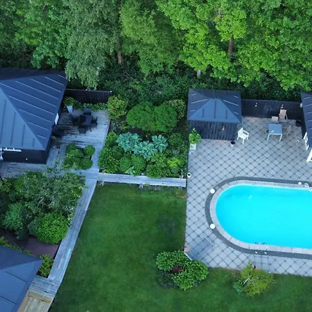 펜션 Aneks I Rolige Omgivelser-adgang Til Pool Og Sauna