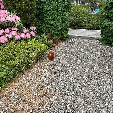 Aneks I Rolige Omgivelser-adgang Til Pool Og Sauna Holiday home *
